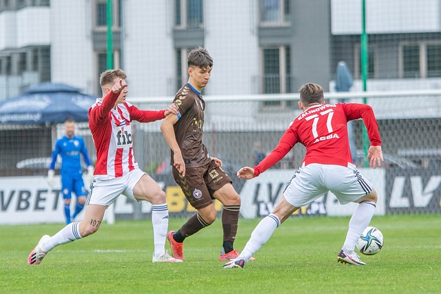 引了整个联 引了整个联